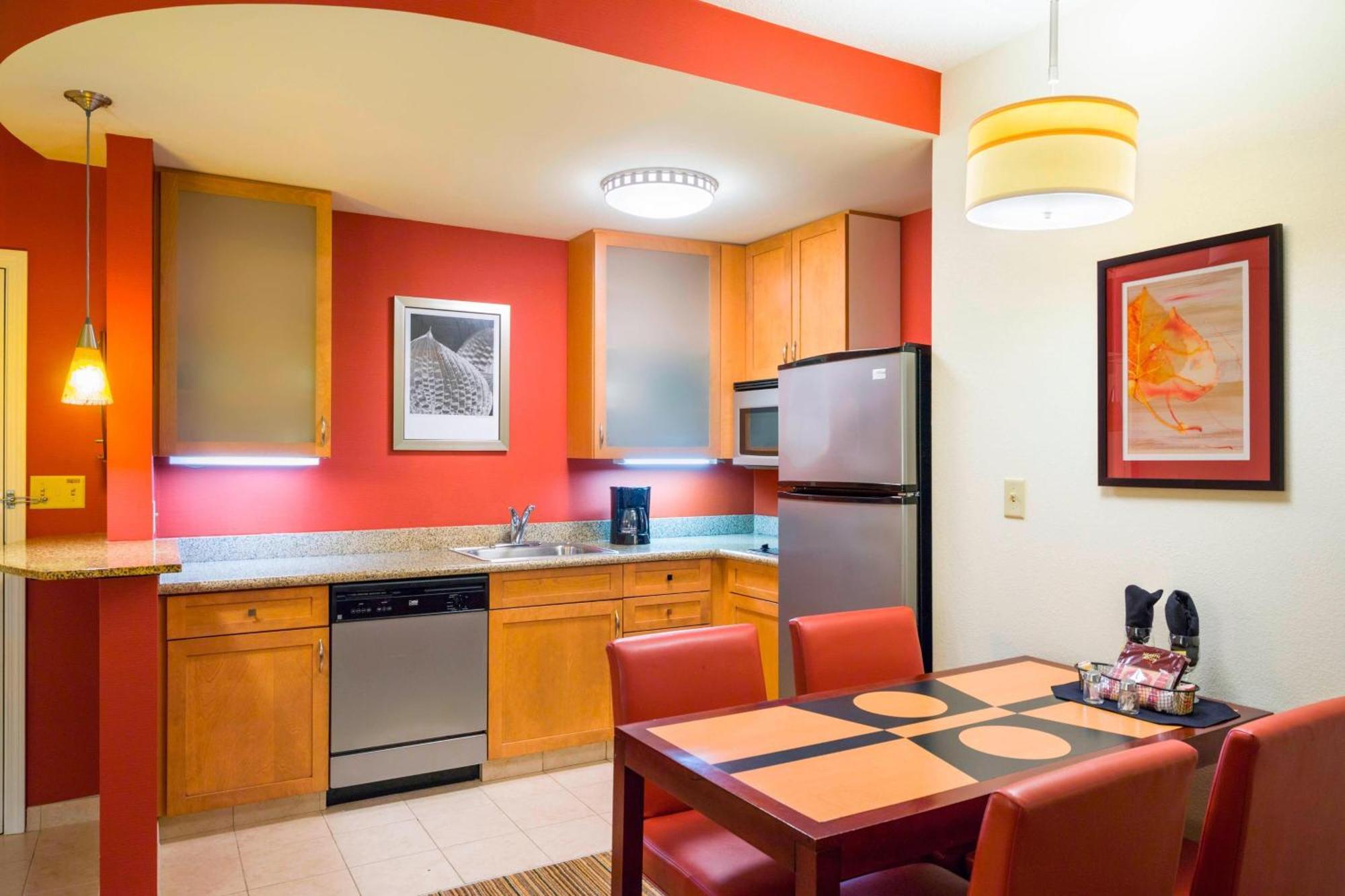 Residence Inn By Marriott Philadelphia לנגהורן מראה חיצוני תמונה