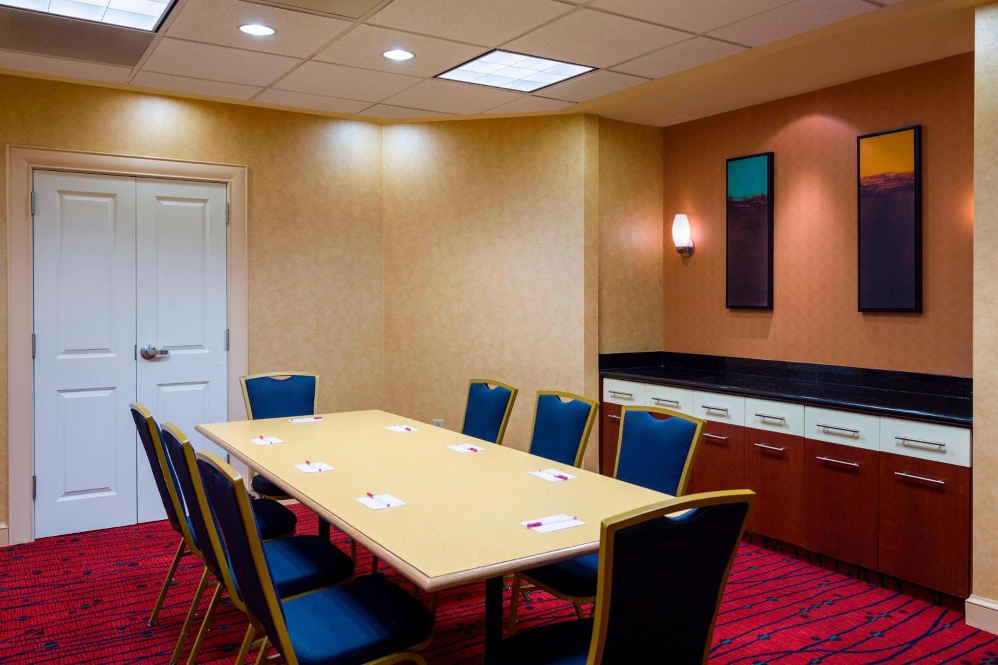 Residence Inn By Marriott Philadelphia לנגהורן מראה חיצוני תמונה