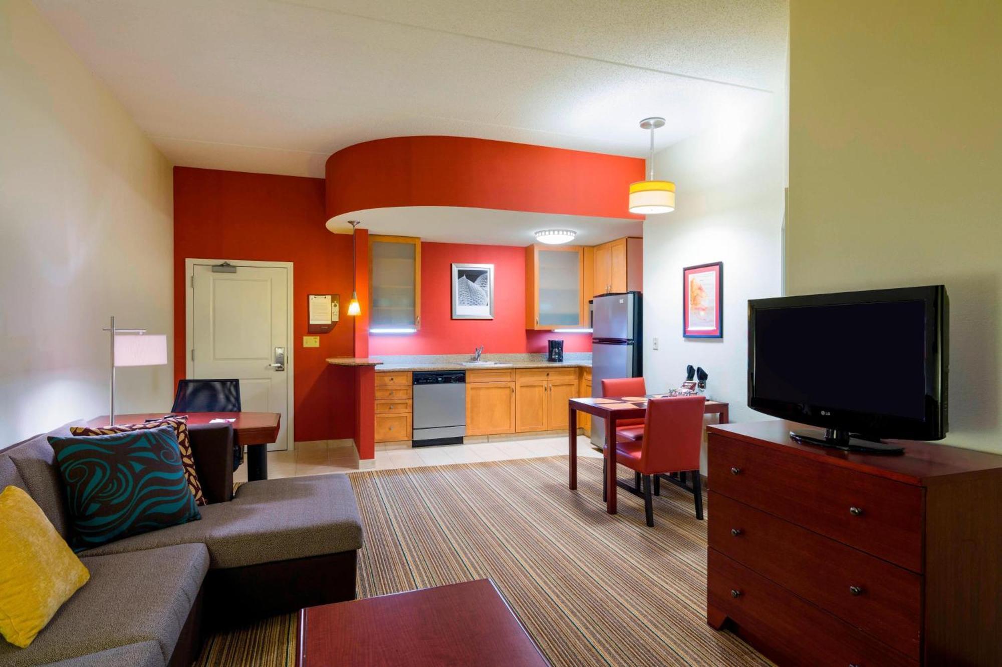 Residence Inn By Marriott Philadelphia לנגהורן מראה חיצוני תמונה